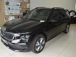 Schwarzmagic perleffekt Gebraucht 2024 Skoda Kamiq Selection SUV | 29.280 € (Etwas zu teuer)
