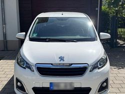 Weiß Gebraucht 2014 Peugeot 108 Allure Kleinwagen | 4.999 € (Fairer Preis)