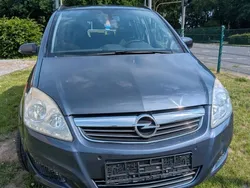 Blau Gebraucht 2008 Opel Zafira Van / Kleinbus | 2.650 € (Fairer Preis)