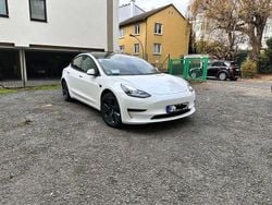 Weiß Gebraucht 2022 Tesla Model 3 RWD Limousine | 29.400 € (Fairer Preis)