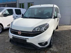 Weiß Gebraucht 2019 Fiat Doblò Van / Kleinbus | 14.900 €