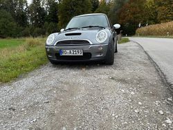 Grau Gebraucht 2005 Mini Cooper S Kleinwagen | 4.500 € (Teuer)