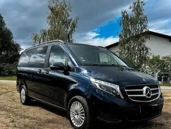 Blau Gebraucht 2018 Mercedes V250 Van / Kleinbus | 42.800 € (Etwas zu teuer)