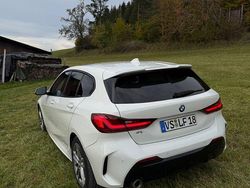Weiß Gebraucht 2019 BMW 118 M Sport Kleinwagen | 18.499 € (Fairer Preis)