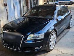 Schwarz Gebraucht 2003 Audi A8 Limousine | 10.900 €