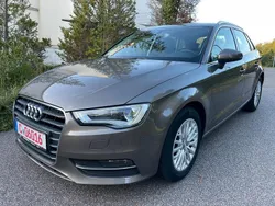 Grau Gebraucht 2015 Audi A3 Sportback Ambiente Limousine | 13.790 € (Fairer Preis)