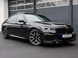 Blau Gebraucht 2020 BMW 750L Performance Limousine | 47.950 € (Superpreis)