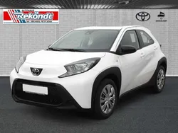 Weiß Gebraucht 2024 Toyota Aygo Business Edition Kleinwagen | 14.990 € (Fairer Preis)