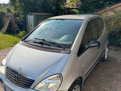 Silber Gebraucht 2003 Mercedes A140 Classic Van / Kleinbus | 2.750 € (Teuer)