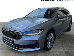 Silber Gebraucht 2024 Skoda Superb Selection Kombi | 44.980 € (Guter Preis)