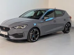 Grau Gebraucht 2022 Cupra Leon Limousine | 23.399 € (Superpreis)