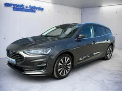 Grau Gebraucht 2023 Ford Focus Titanium X Limousine | 25.470 € (Fairer Preis)
