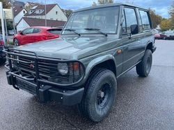 Grün Gebraucht 1988 Mitsubishi Pajero SUV | 17.500 €