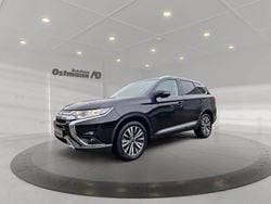 Schwarz Gebraucht 2020 Mitsubishi Outlander Diamant Edition SUV | 22.440 € (Fairer Preis)