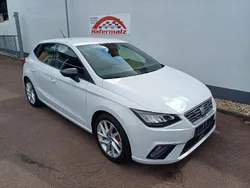 Weiß Gebraucht 2024 Seat Ibiza FR Limousine | 18.390 € (Fairer Preis)