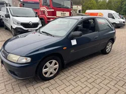 Blau Gebraucht 1998 Mazda 323 Essence Limousine | 666 € (Fairer Preis)