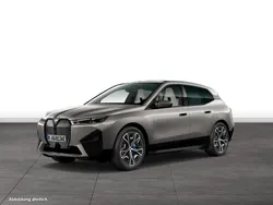 Grau Gebraucht 2024 BMW iX SUV | 83.370 €