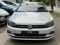 Silber Gebraucht 2019 VW Polo Comfortline Limousine | 10.950 € (Fairer Preis)