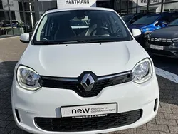 Weiß Gebraucht 2020 Renault Twingo LIMITED Kleinwagen | 9.950 € (Fairer Preis)