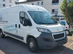 Weiß Gebraucht 2018 Peugeot Boxer Avantage Van | 7.490 €