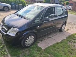 Schwarz Gebraucht 2004 Opel Meriva Van / Kleinbus | 1.750 € (Fairer Preis)