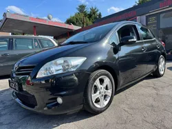 Schwarz Gebraucht 2011 Toyota Auris Edition Limousine | 5.800 € (Fairer Preis)