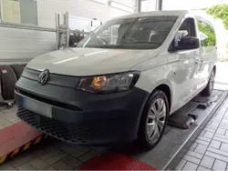 Candy weiß Gebraucht 2022 VW Caddy Maxi Van / Kleinbus | 34.960 €