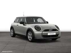 Andere Gebraucht 2024 Mini Cooper Kleinwagen | 24.708 € (Guter Preis)