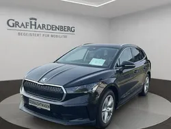 Schwarz Gebraucht 2021 Skoda Enyaq iV SUV | 27.900 € (Fairer Preis)