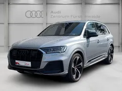 Silber Gebraucht 2023 Audi Q7 Competition SUV | 87.750 €