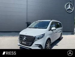 Alpingrau Gebraucht 2025 Mercedes V300 Avantgarde Van / Kleinbus | 95.179 €
