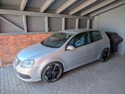 Silber Gebraucht 2008 VW Golf V R Kleinwagen | 18.999 €