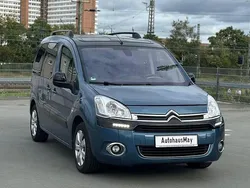 Blau Gebraucht 2013 Citroën Berlingo SELECTION Van / Kleinbus | 6.950 € (Fairer Preis)