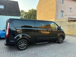 Schwarz Gebraucht 2020 Ford Tourneo Custom Titanium X Van / Kleinbus | 32.900 € (Superpreis)