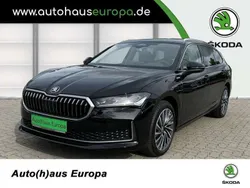 Ebony schwarz metallic Neu 2025 Skoda Superb LAURIN & KLEMENT Kombi | 52.990 €