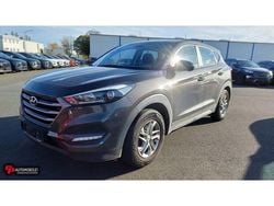 Grau Gebraucht 2015 Hyundai Tucson Classic SUV | 17.990 € (Etwas zu teuer)