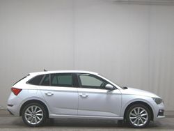 Weiss Gebraucht 2020 Skoda Scala Style Kleinwagen | 10.480 € (Guter Preis)