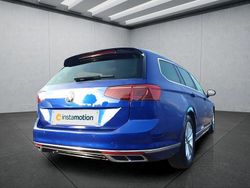Blau Gebraucht 2023 VW Passat Kombi | 28.749 € (Fairer Preis)