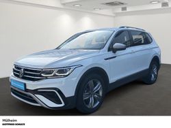 Weiß Gebraucht 2023 VW Tiguan Allspace Elegance SUV | 31.990 € (Guter Preis)