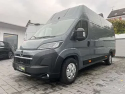 Thunder grau Neu 2025 Opel Movano Van | 44.985 € (Teuer)