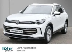 Pure white Neu 2025 VW Tiguan Elegance SUV | 59.950 € (Fairer Preis)
