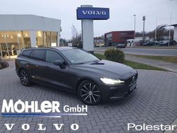 Platinum grey metallic Gebraucht 2022 Volvo V60 Plus Kombi | 26.950 € (Guter Preis)