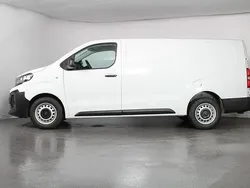 Neu 2025 Opel Vivaro Van | 29.190 € (Guter Preis)