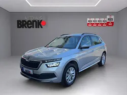 Silber metallic Gebraucht 2024 Skoda Kamiq Ambition SUV | 22.990 € (Fairer Preis)