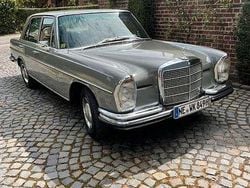 Grau Gebraucht 1970 Mercedes S280 Limousine | 19.500 €
