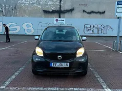 Schwarz Gebraucht 2015 Smart ForFour Kleinwagen | 6.500 € (Fairer Preis)