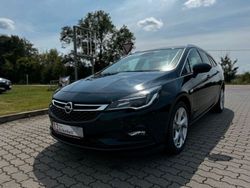 Grün Gebraucht 2017 Opel Astra Dynamic Kombi | 10.999 € (Fairer Preis)