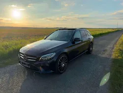 Blau Gebraucht 2019 Mercedes C220 AMG Kombi | 21.700 € (Fairer Preis)