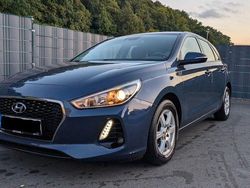 Blau Gebraucht 2017 Hyundai i30 Select Limousine | 7.200 € (Fairer Preis)