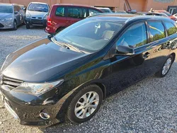 Schwarz Gebraucht 2013 Toyota Auris Touring Sports Life+ Kombi | 6.990 € (Fairer Preis)